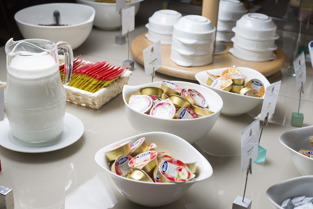 Hotel Goya 사라고사 외부 사진