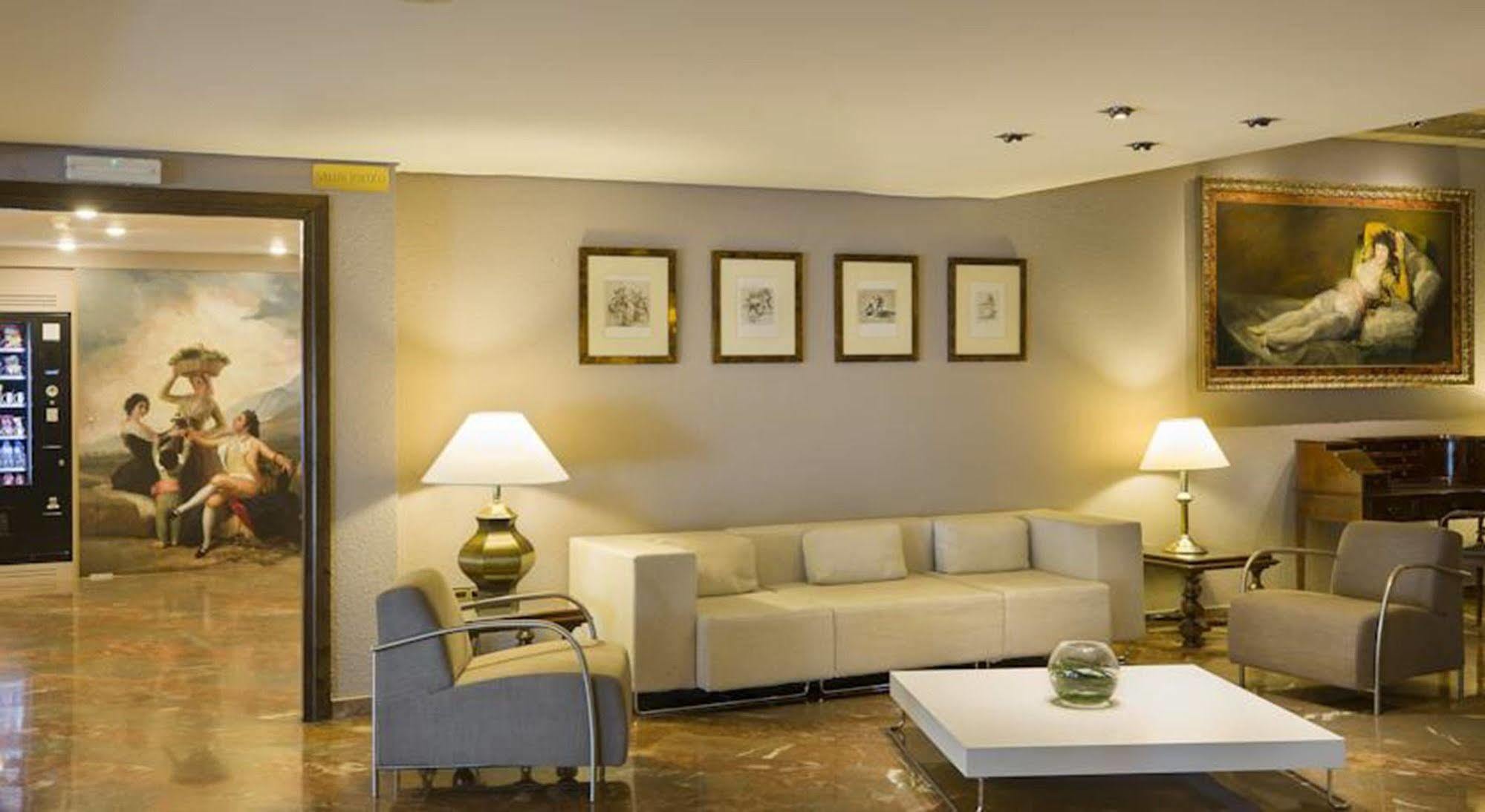Hotel Goya 사라고사 내부 사진